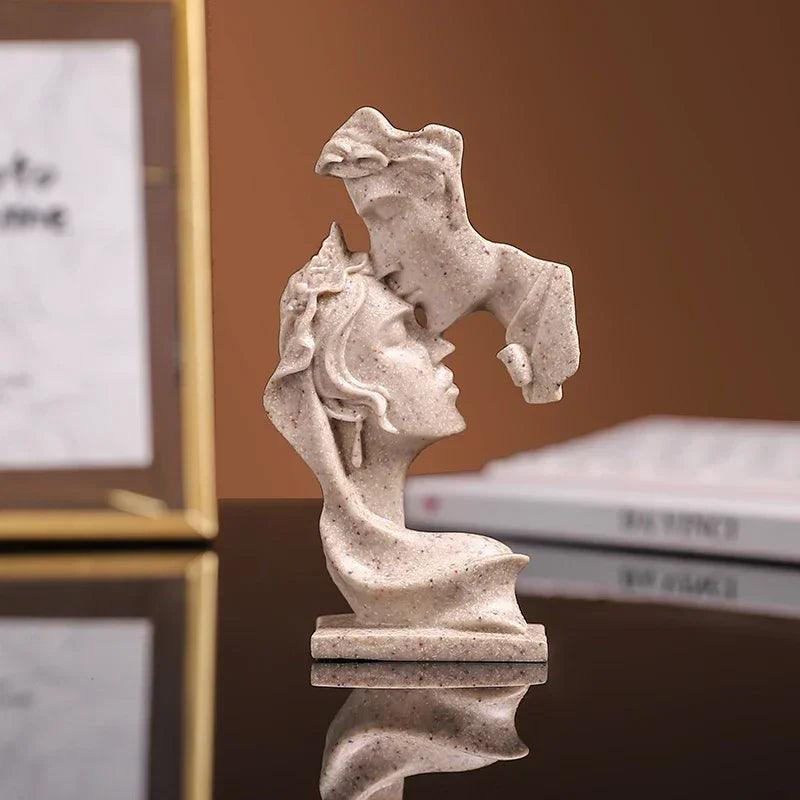 Statue d’Amoureux en Résine - Cadeau pour couple