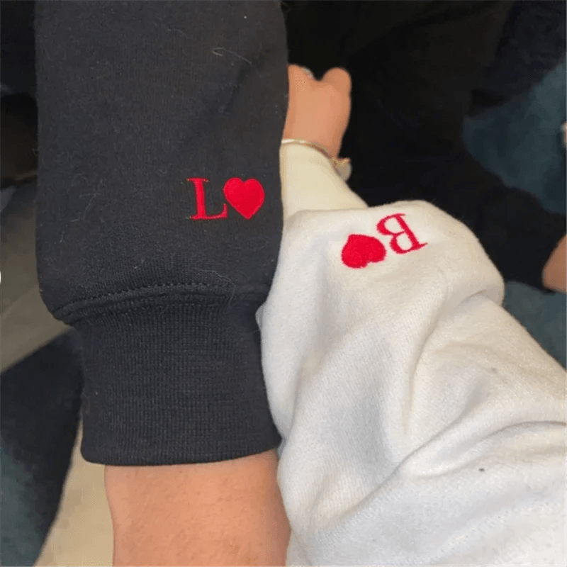 Sweat à capuche brodé personnalisé - Cadeaux pour couple - PourLesCouples